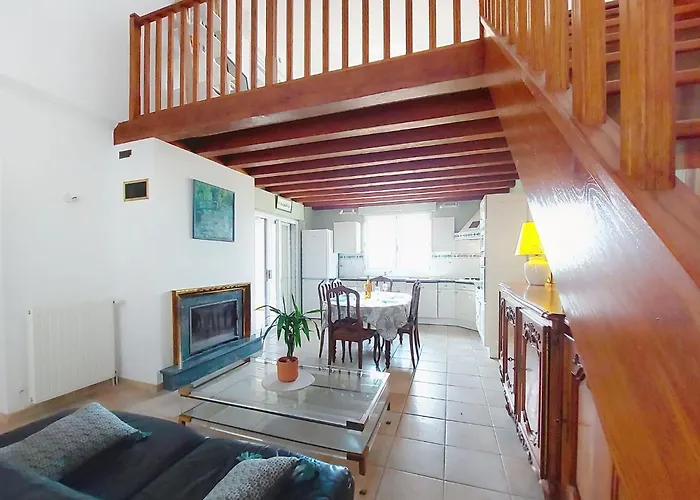 La Perche By Interhome Ρουαγιάν